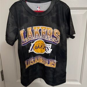 NBA Los Angeles Lakers Youth Shirt Tshirt easy wear Gift NWT size 8